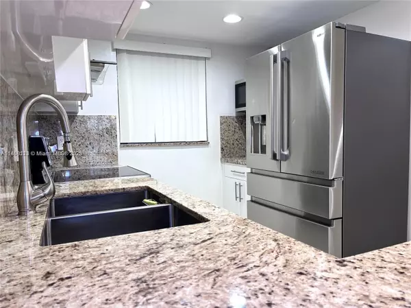 Hialeah, FL 33016,5903 W 28th Ave #3