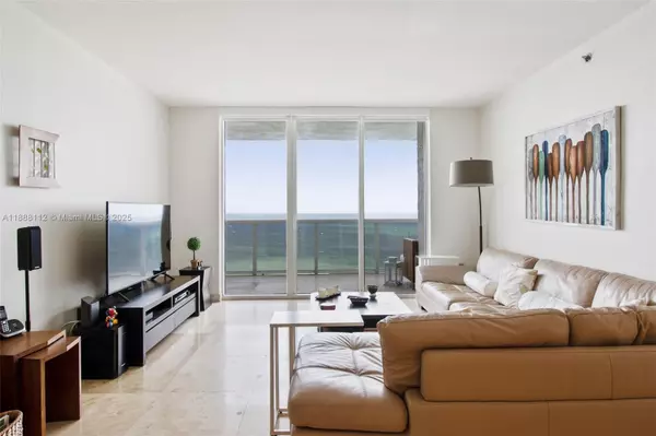 Hallandale Beach, FL 33009,1800 S OCEAN DR #2402