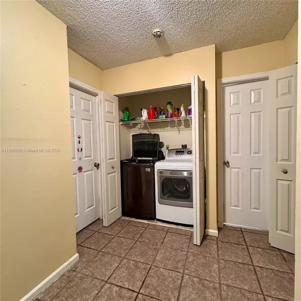 Coral Springs, FL 33065,2595 NW 123rd Ave