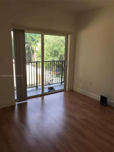 3410 Coral Way #304, Miami, FL 33145