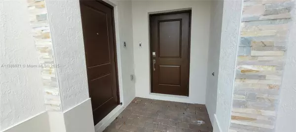 Homestead, FL 33035,2355 SE 24th Ct #A