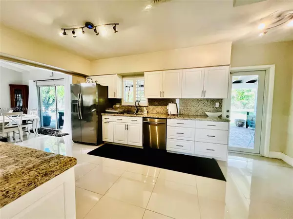 Miami, FL 33143,7500 SW 81st Ave