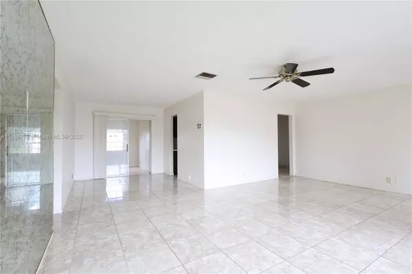 Tamarac, FL 33319,4716 NW 48th Ave