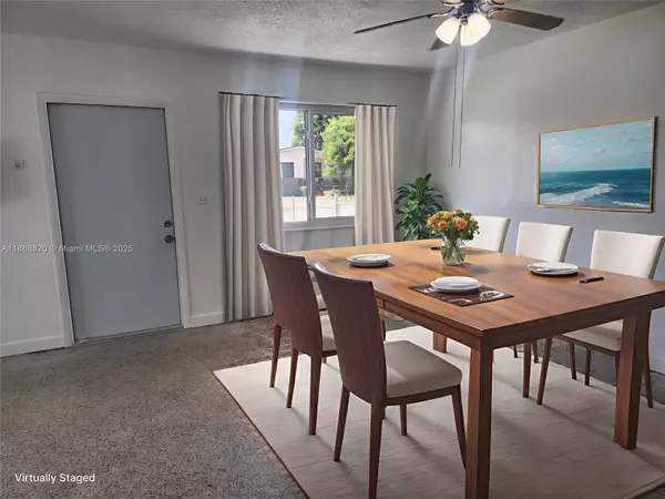 Miami, FL 33165,3245 SW 88th Ct