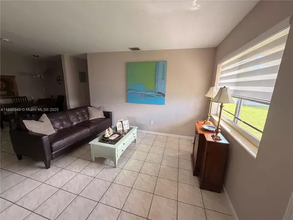 Miami, FL 33155,7875 SW 33rd Ter
