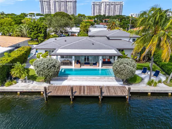 1370 NE 103rd St, Miami Shores, FL 33138