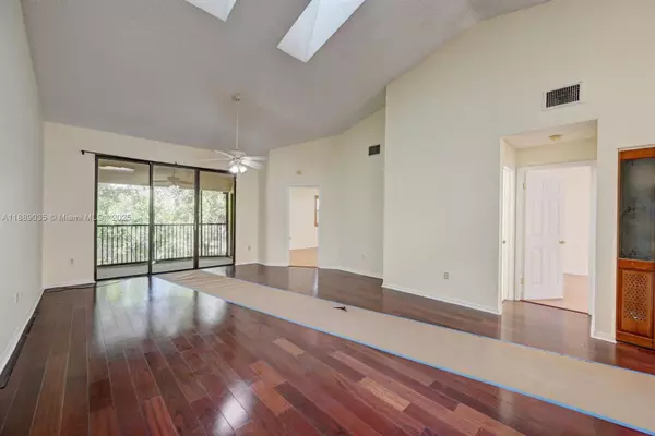 Plantation, FL 33324,148 NW 98th Ter #148