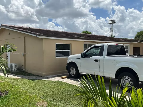 Lauderhill, FL 33311,720 NW 38th Ave