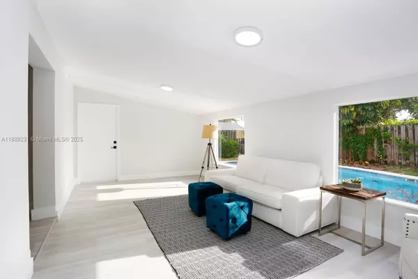 Fort Lauderdale, FL 33334,5712 NE 16th Ave