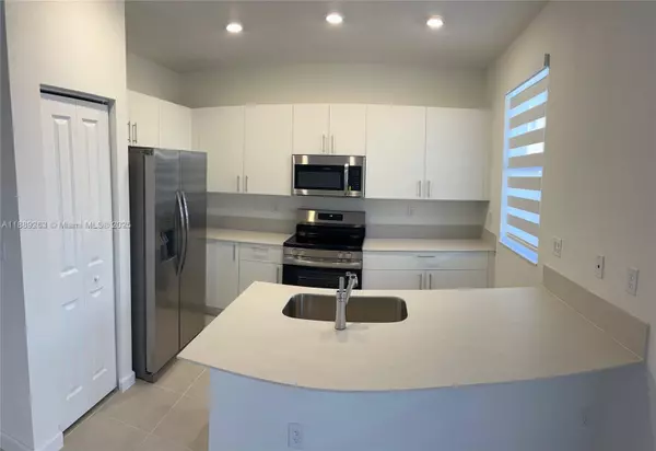 Homestead, FL 33035,2451 SE 28th St #2451