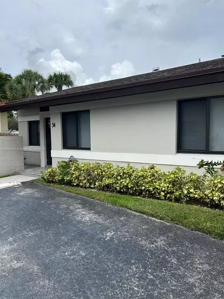 9630 SW 152nd Ave #34, Miami, FL 33196