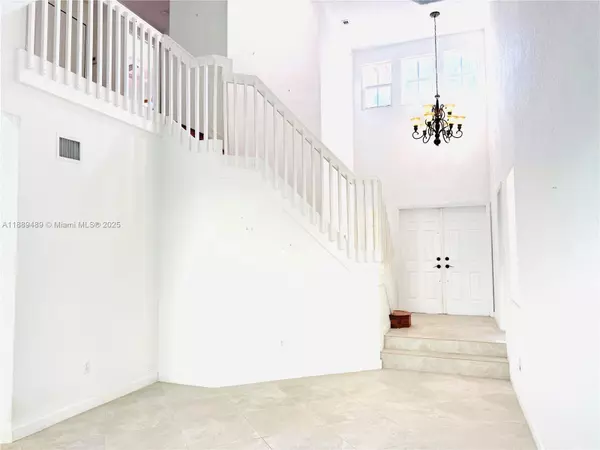 Miramar, FL 33027,16927 SW 34th St