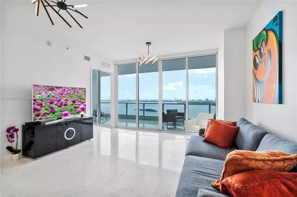 Miami, FL 33137,2020 N Bayshore Dr #3108