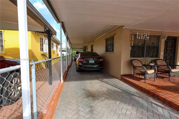Hialeah, FL 33010,2541 W 10th Ave