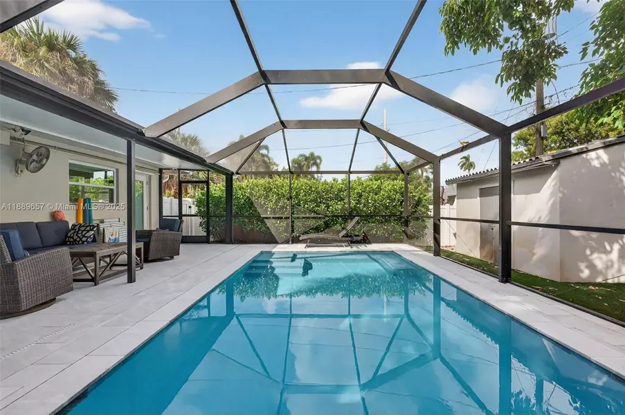 839 SW 16th St, Fort Lauderdale, FL 33315