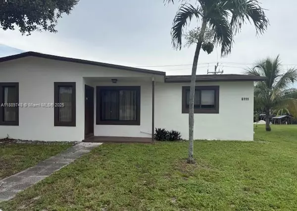 6111 SW 39th Ct #2, Davie, FL 33314