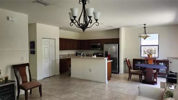 Kendall, FL 33196,Address not disclosed