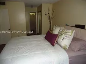 Miami, FL 33143,7845 Camino Real #O-205