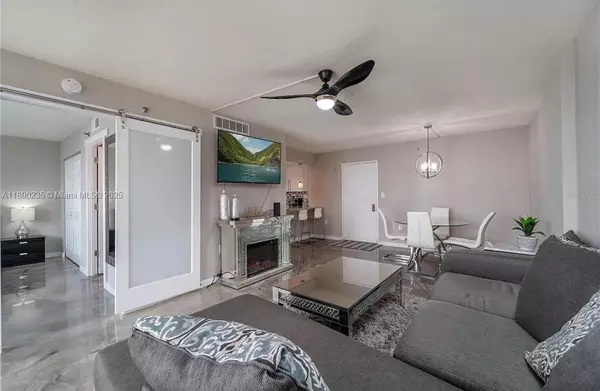 Port Charlotte, FL 33952,3006 Caring Way #410