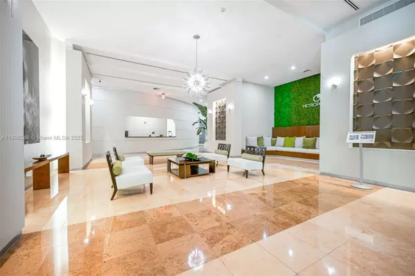 Miami, FL 33156,9055 SW 73rd Ct #1703