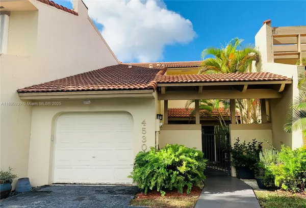 4530 NW 102nd Ct #4530, Doral, FL 33178