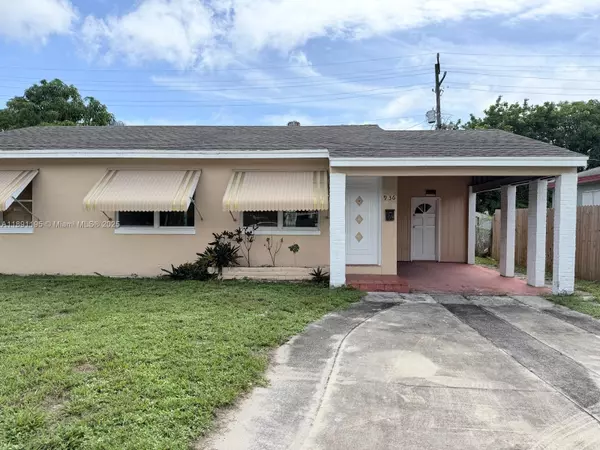 936 45th St, West Palm Beach, FL 33407