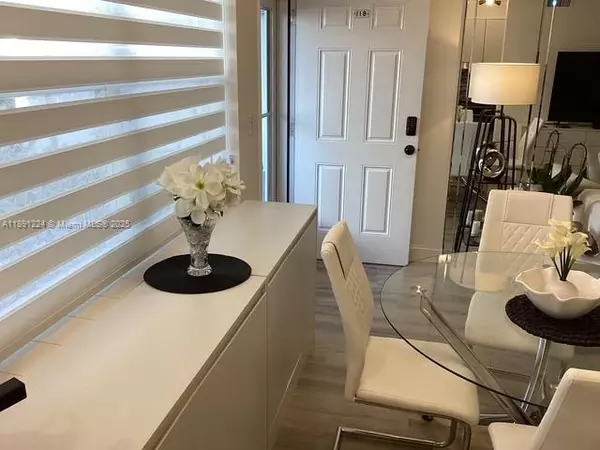 Hallandale Beach, FL 33009,3133 S Ocean Dr #118