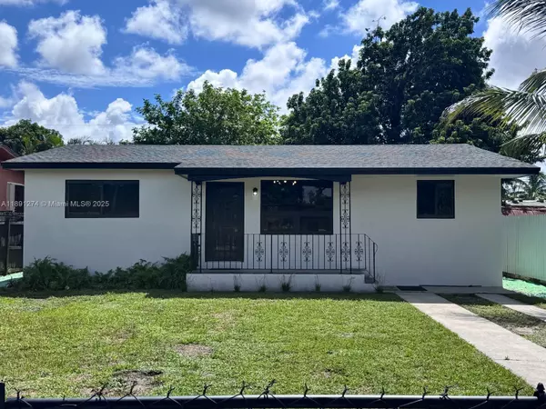3040 NW 96th St, Miami, FL 33147