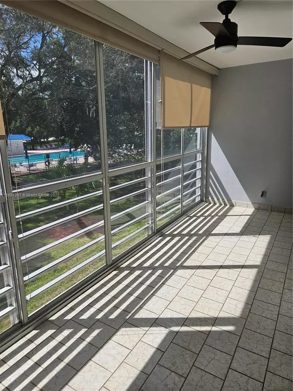 Coconut Creek, FL 33066,3001 Portofino Isle #K2