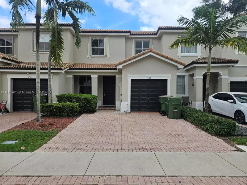 1005 NE 42nd Ave, Homestead, FL 33033