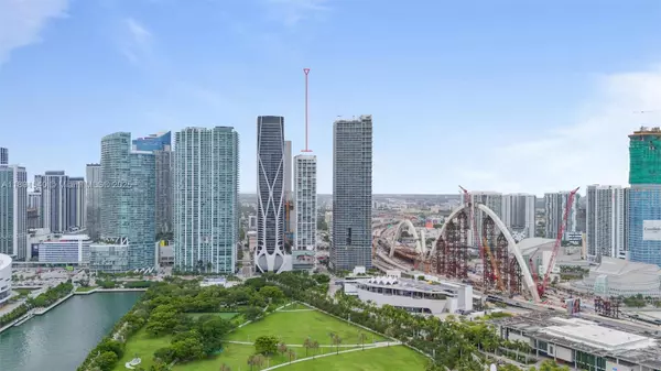 Miami, FL 33132,1040 Biscayne Blvd #2108