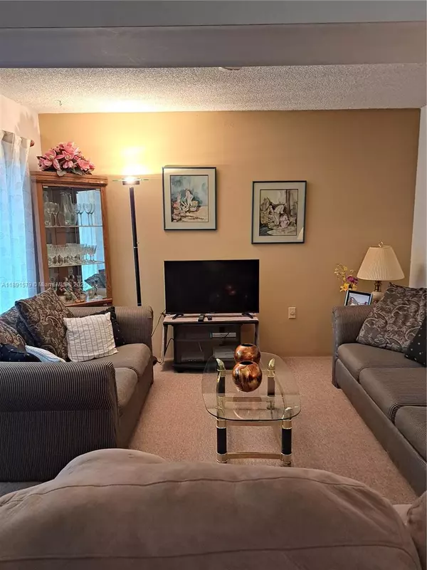 Miami, FL 33186,11332 SW 133rd Ct #56-3