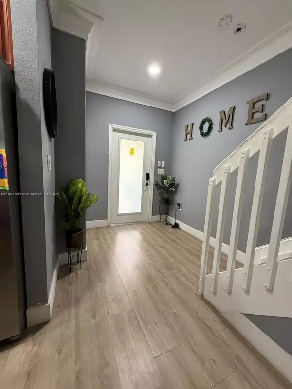 Tamarac, FL 33321,6580 Catalina Ln #6580