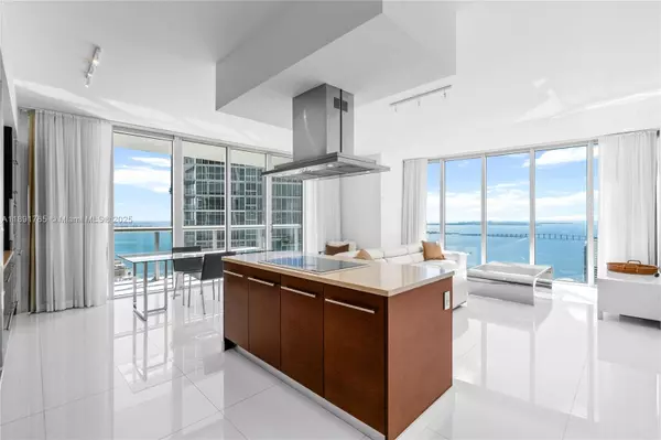 485 Brickell Ave #4410, Miami, FL 33131