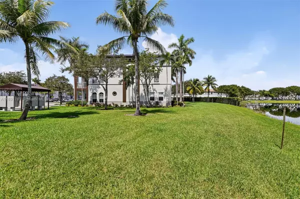 Miramar, FL 33027,4361 SW 160th Ave #210