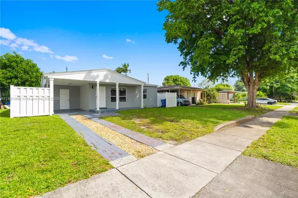 301 NW 53rd Ct, Oakland Park, FL 33309