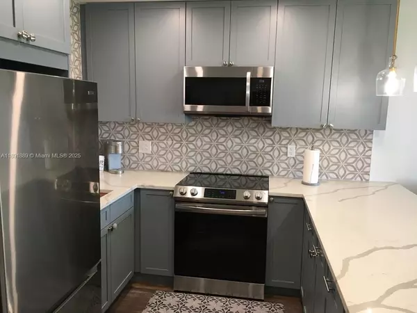 Boynton Beach, FL 33435,240 Horizons  W #207