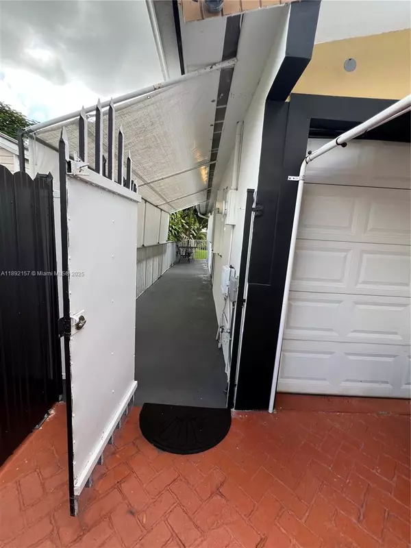 Miami, FL 33173,Address not disclosed