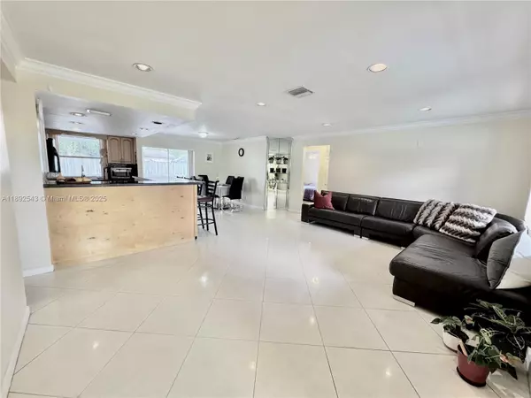 Margate, FL 33063,6875 NW 1st Ct