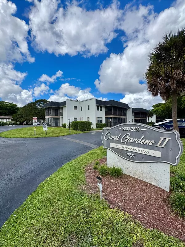 Coral Springs, FL 33065,2800 Riverside Dr #201-1