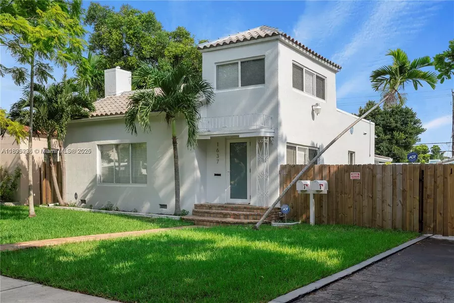 1637 Jackson St #1-3, Hollywood, FL 33020