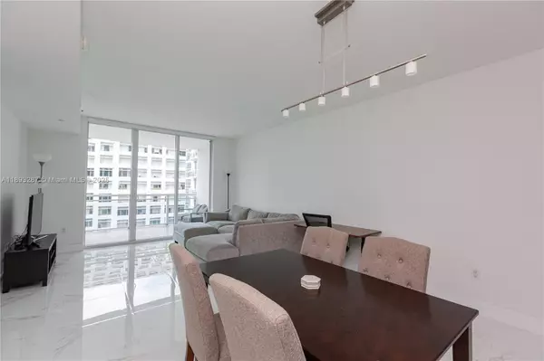 Miami, FL 33131,951 Brickell Ave #2601