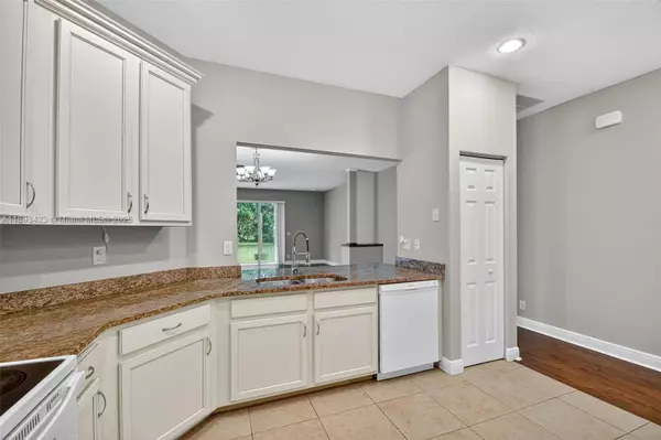 Lake Worth, FL 33460,1729 N 11th Ave N