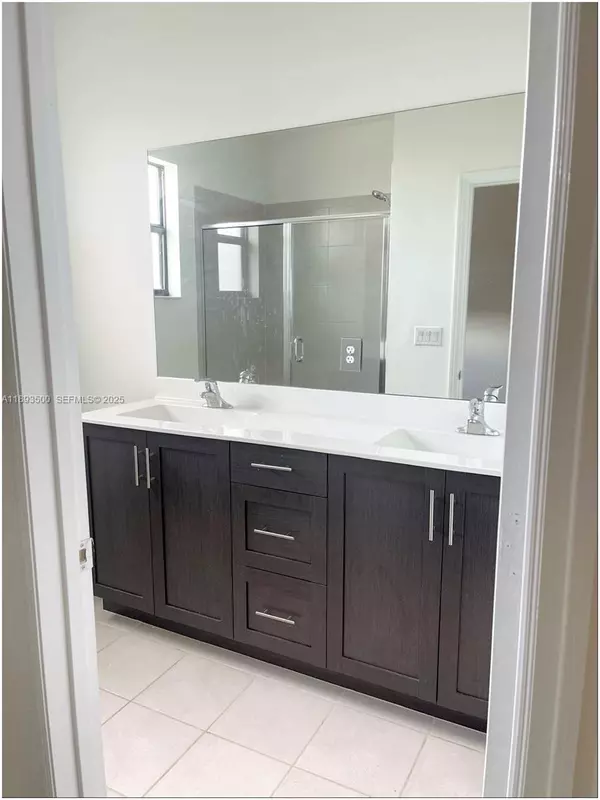 Homestead, FL 33032,25175 SW 108th Ave