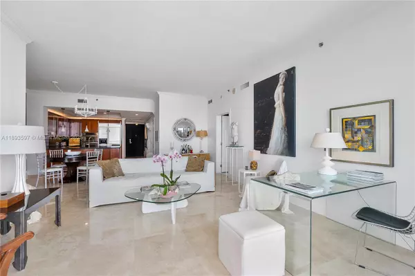 Fort Lauderdale, FL 33316,1819 SE 17th St #1606