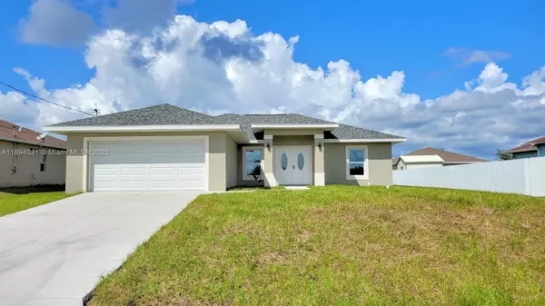 8038 Sunrise Cir., Other City - In The State Of Florida, FL 33935