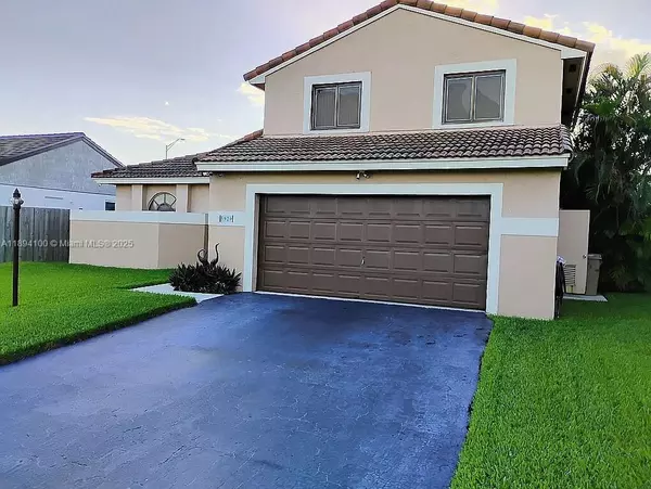 Davie, FL 33331,5920 York Ln