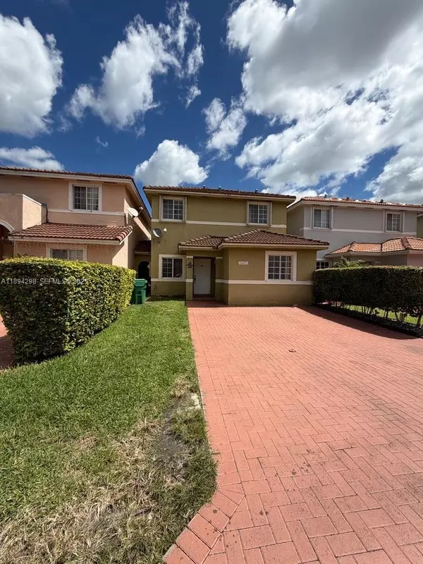 Miami, FL 33186,14371 SW 136th Ave #0