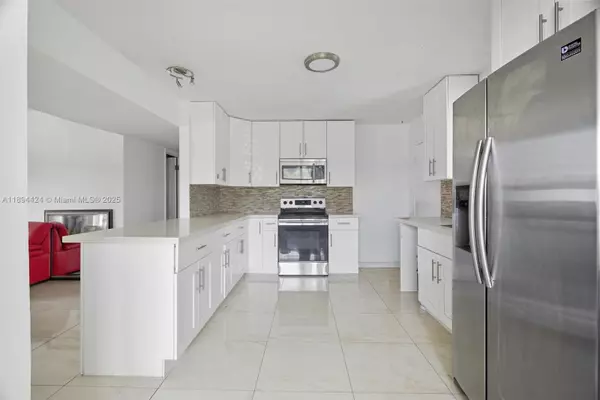 Hollywood, FL 33021,510 N 56th Ave