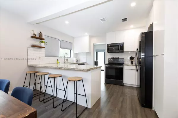 Miami, FL 33142,1866 NW 47th St